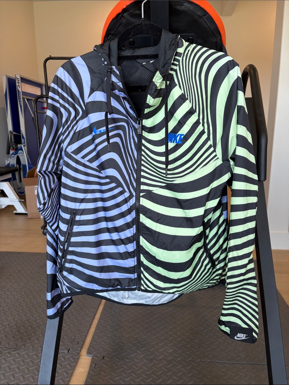 Nike Men's Striped Hooded Windbreaker - Blue & Light Green